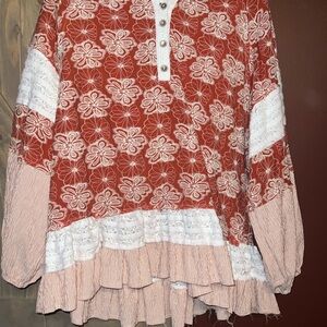 POL Terracotta and White Floral Blouse